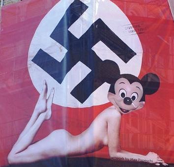 Minnie Mouse naakte nazi